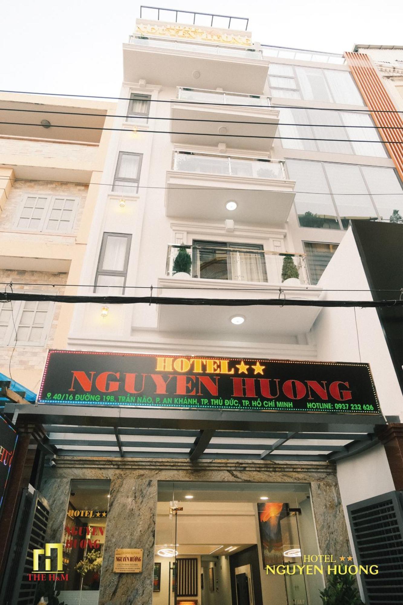 Nguyen Huong Hotel Khách sạn