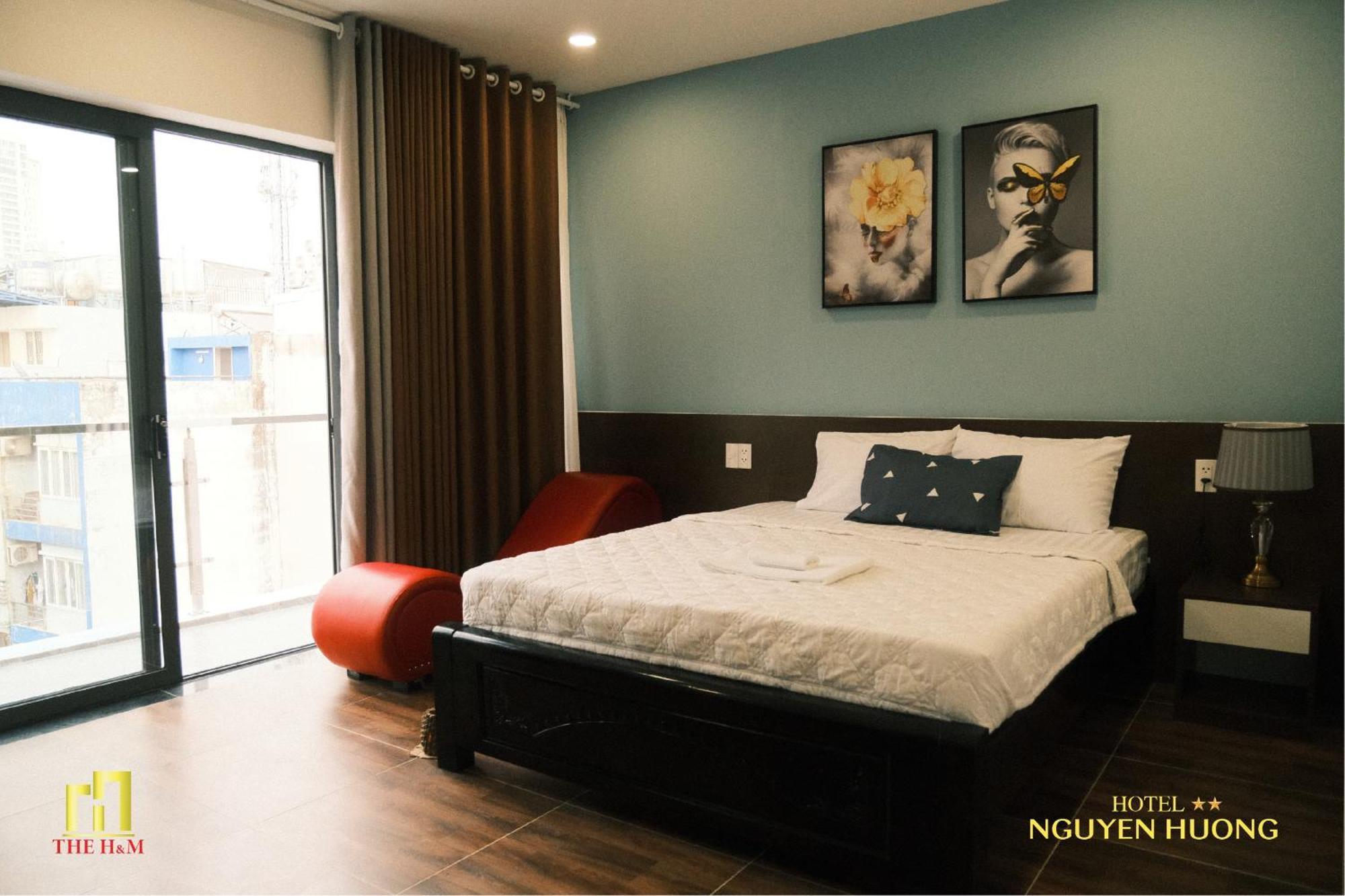 Nguyen Huong Hotel Khách sạn